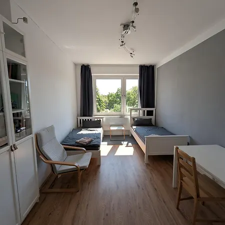 Ruhige 3-zimmer-wohnung Messenah